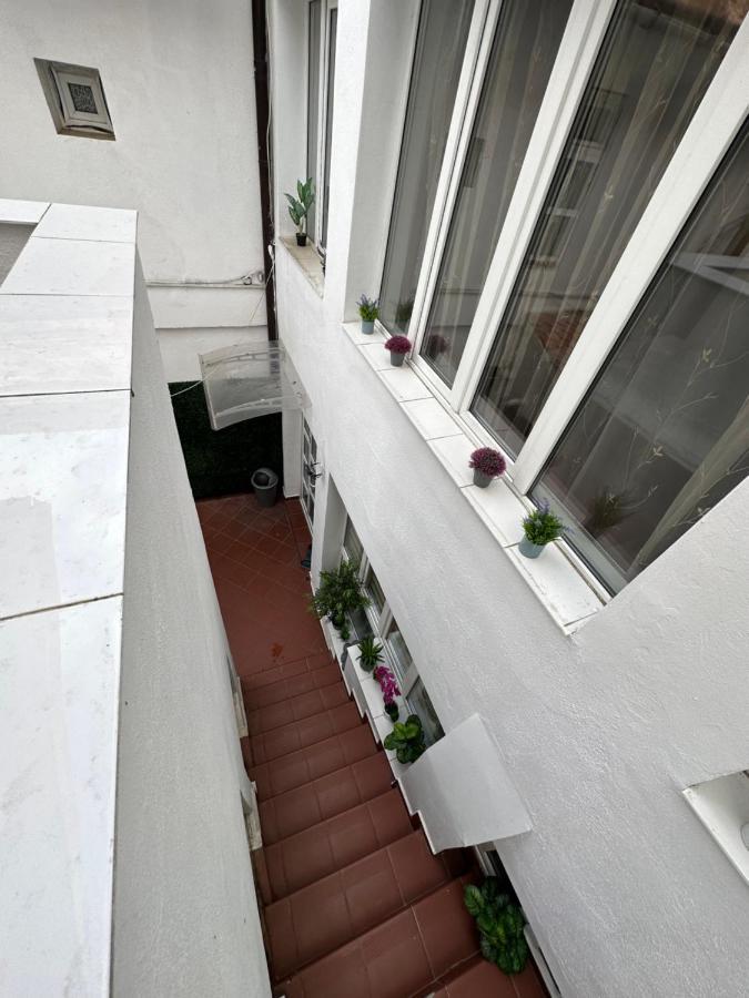 Brasov Place Villa Luaran gambar
